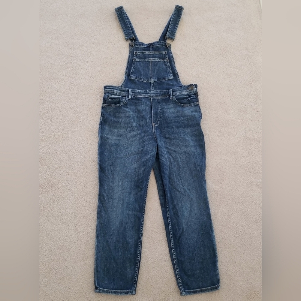 Blank NYC Blue Denim Ankle Length Overalls Size 30